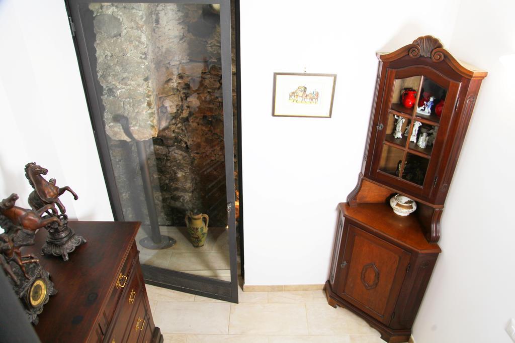 Casa Trinacria *
